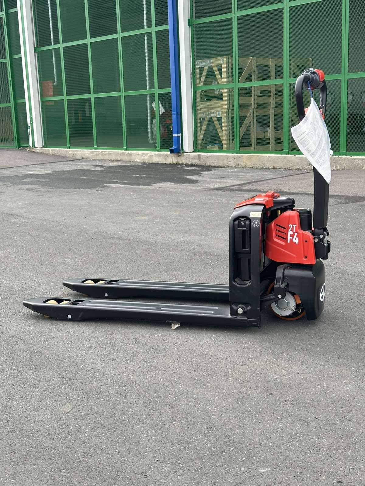 EP F4 201 elektro paletar nosivosti 2000 kg sa litijumskom baterijom